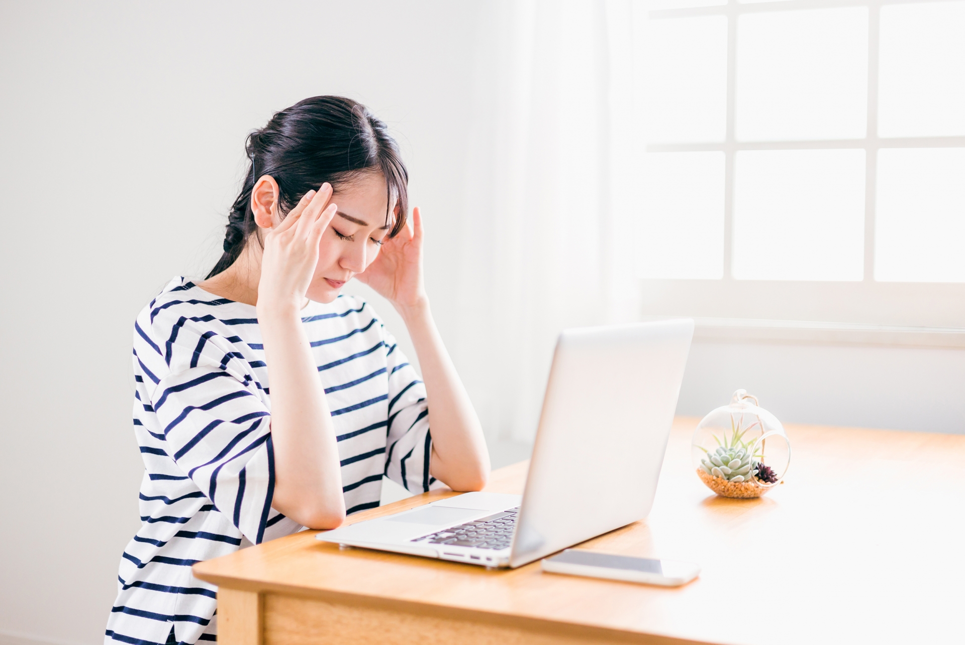 辛い肩こりを放置するとどうなる？